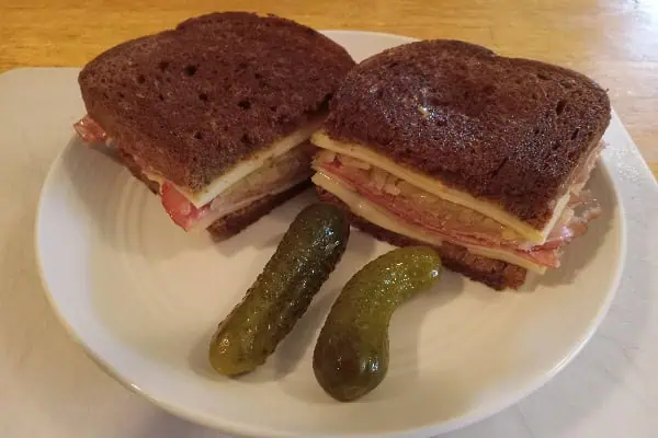Classic Reuben Sandwich
